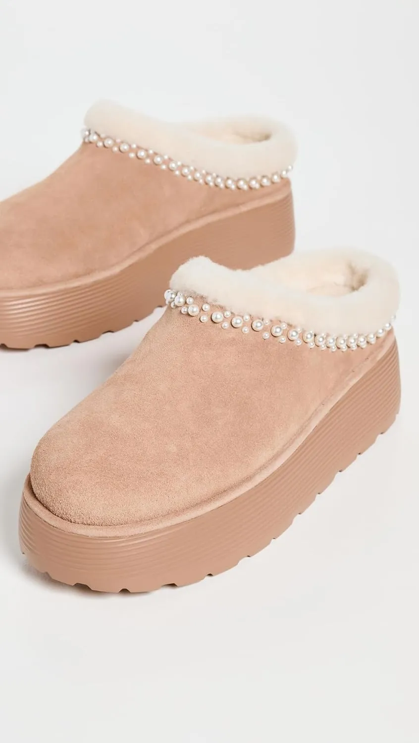 Stuart Weitzman Women's Nellie Pearl Flatfrom Mules