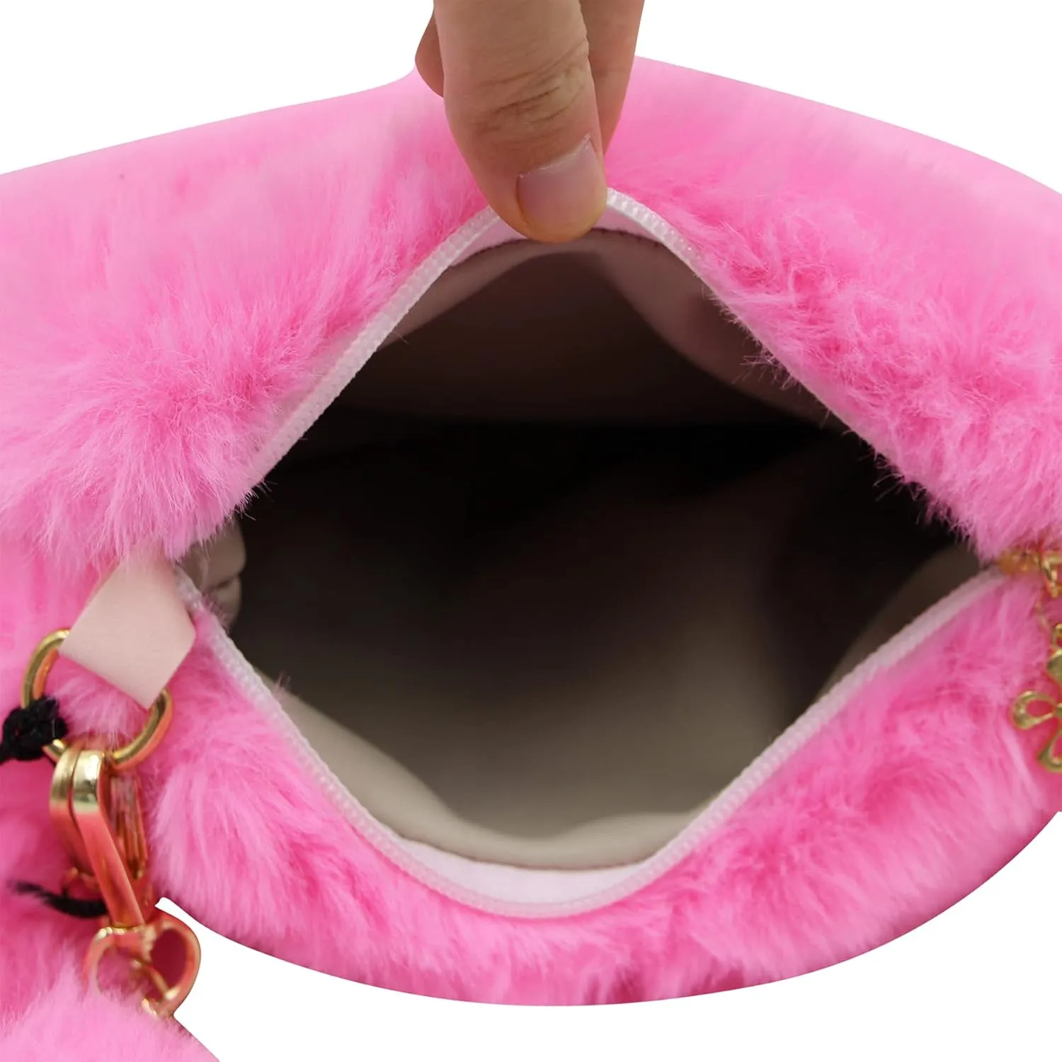 Women Girls Faux Fur Heart Shaped Handbag Plush Shoulder Bag Clutch Purse with Metal Chain Strap