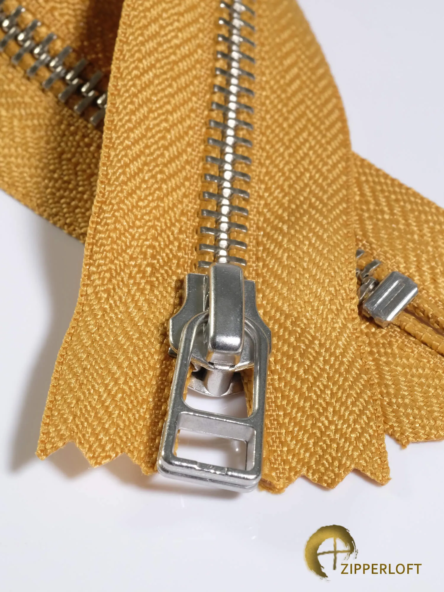YKK #5 Nickel-Silver (5-16" / 12.7-40.7cm) - 087 Dijon Mustard