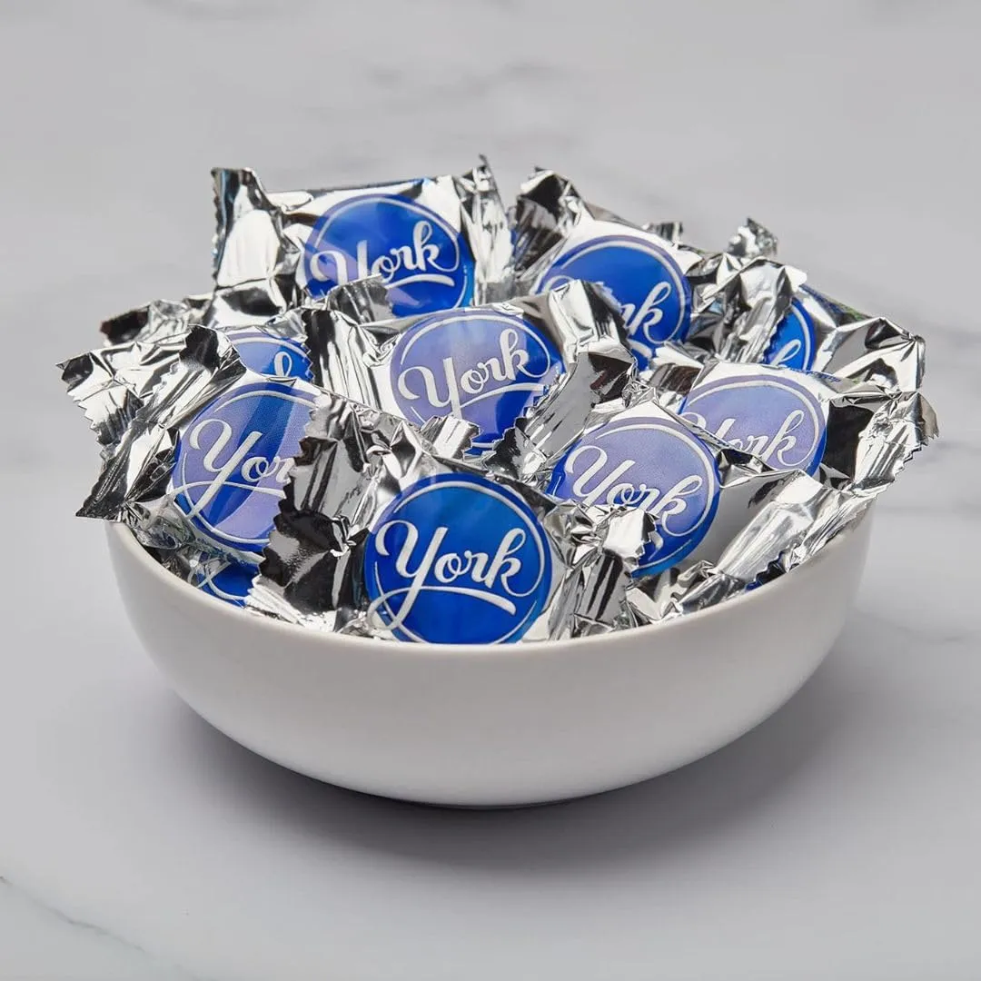 York Peppermint Patties - Dark Chocolate Peppermint Egg Candies - Individually Wrapped – Bulk Pack - 2 Pound